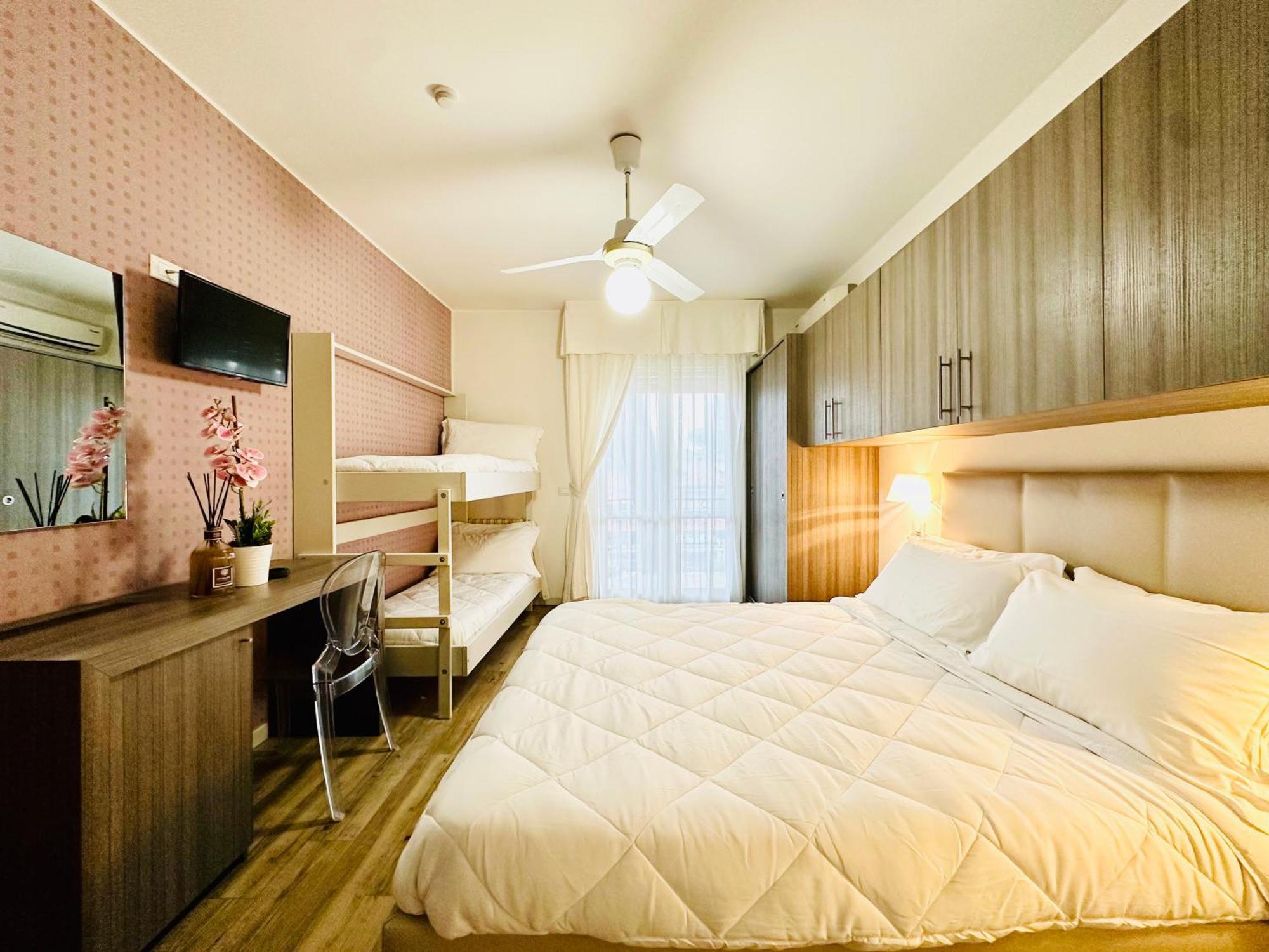 Hotel Miramare - Spa & Suites - Free Breakfast & Brunch Until 13-00 Cervia Pokój zdjęcie